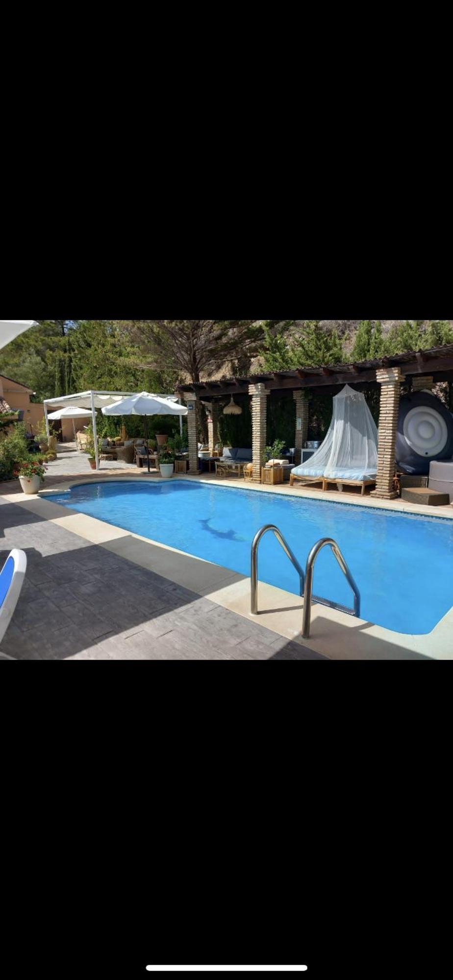 Habitación Doble con vistas a la piscina