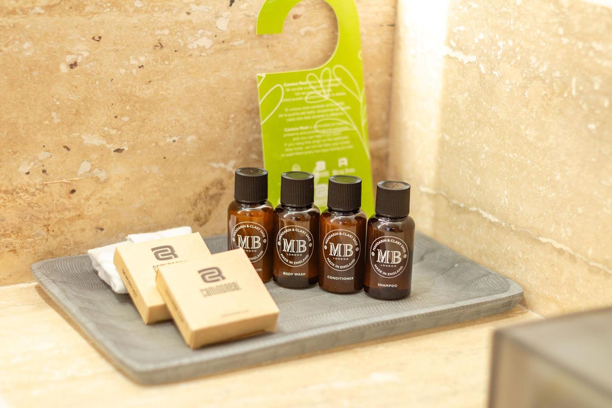 Deluxe Double Two Beds Partial Sea View,1629891135:JPEG