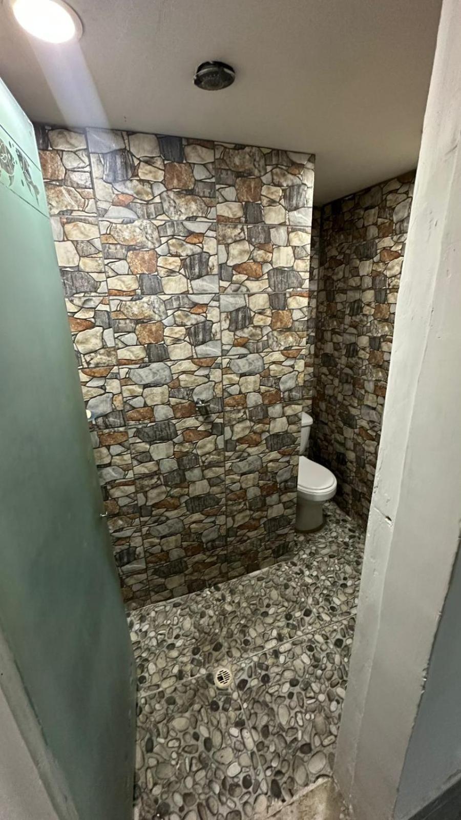 Habitación Familiar con baño privado
