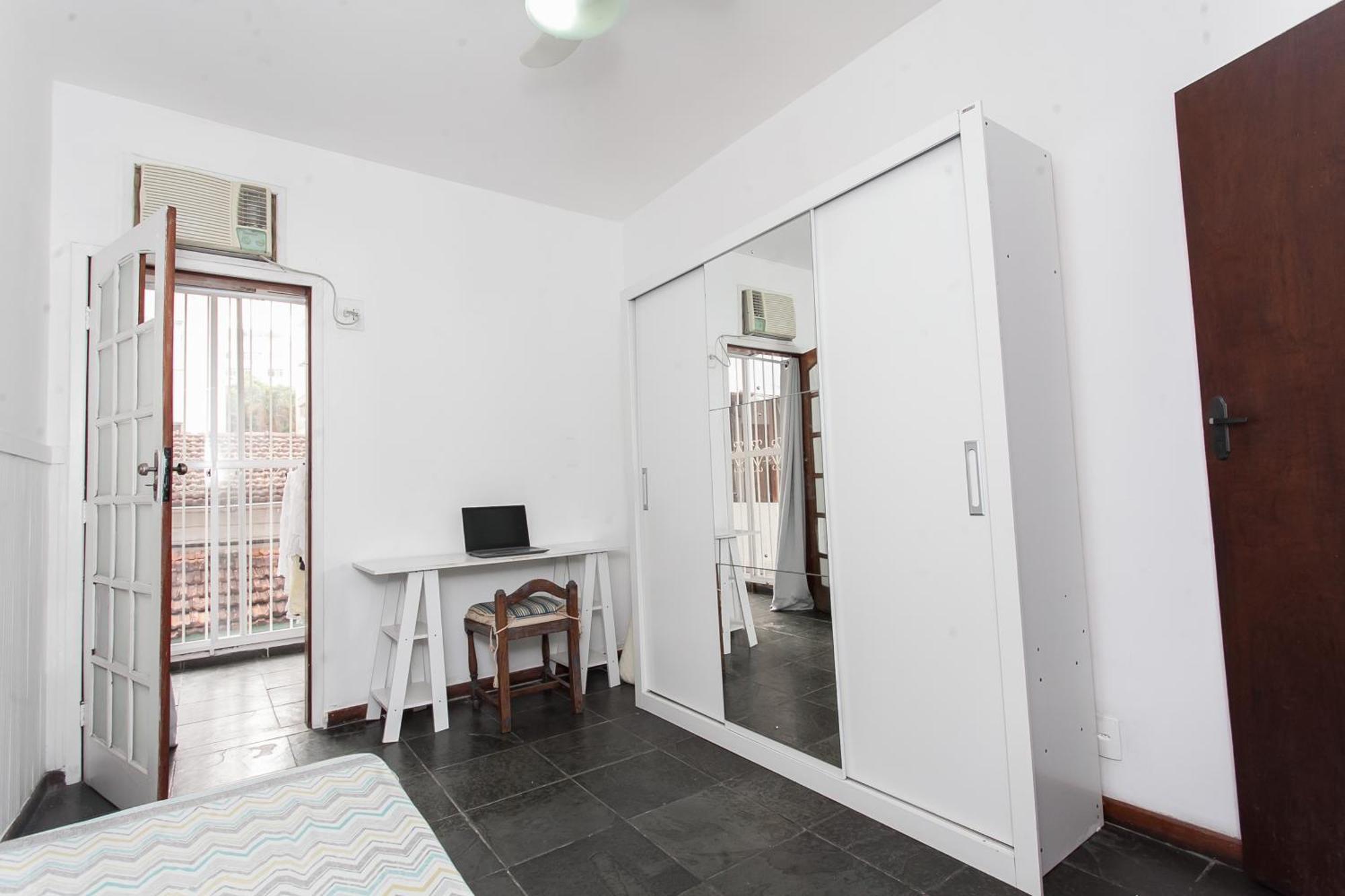 Habitación Individual con balcón