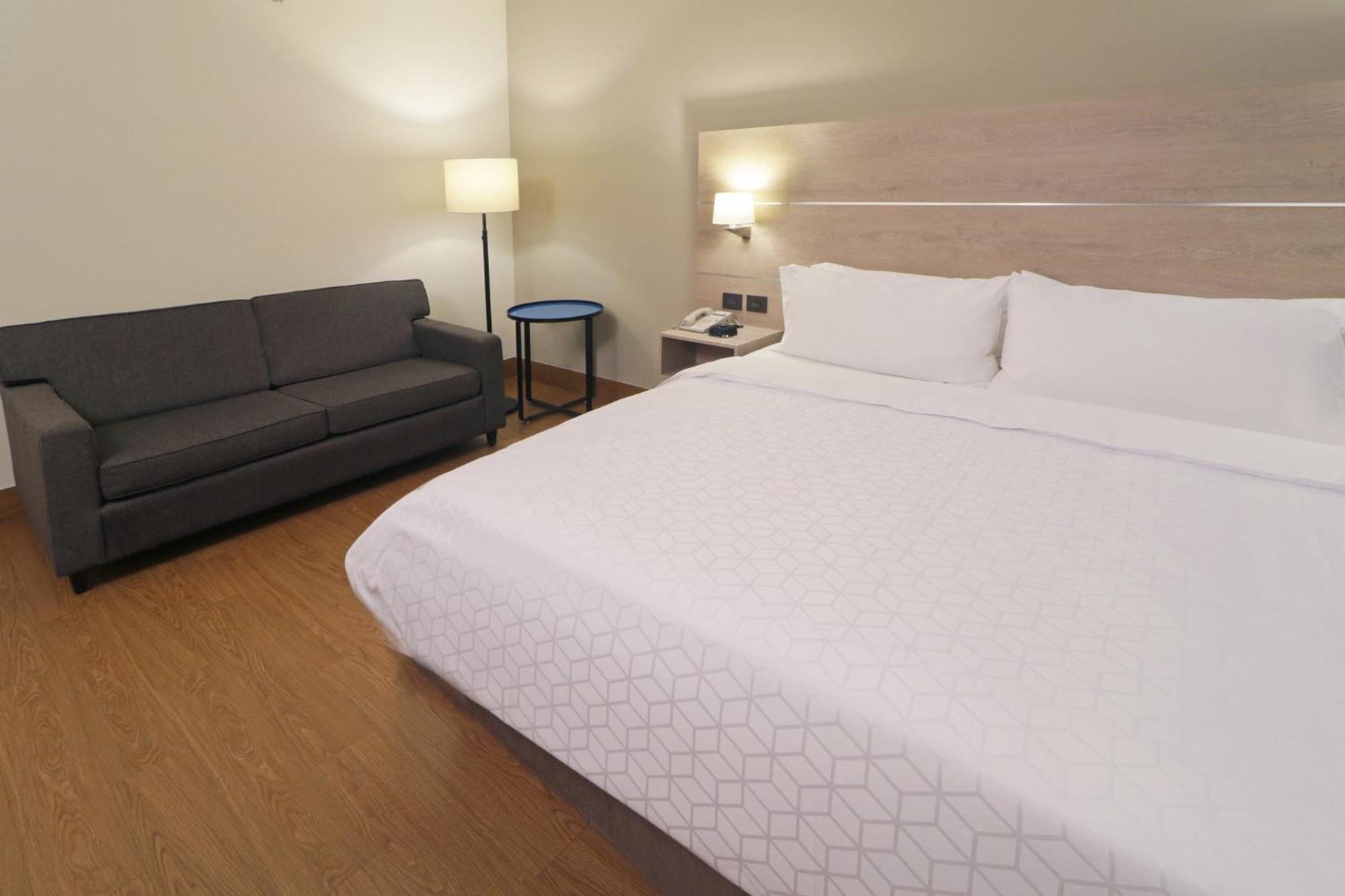 Habitación Estándar con cama extragrande - Adaptada para personas de movilidad reducida