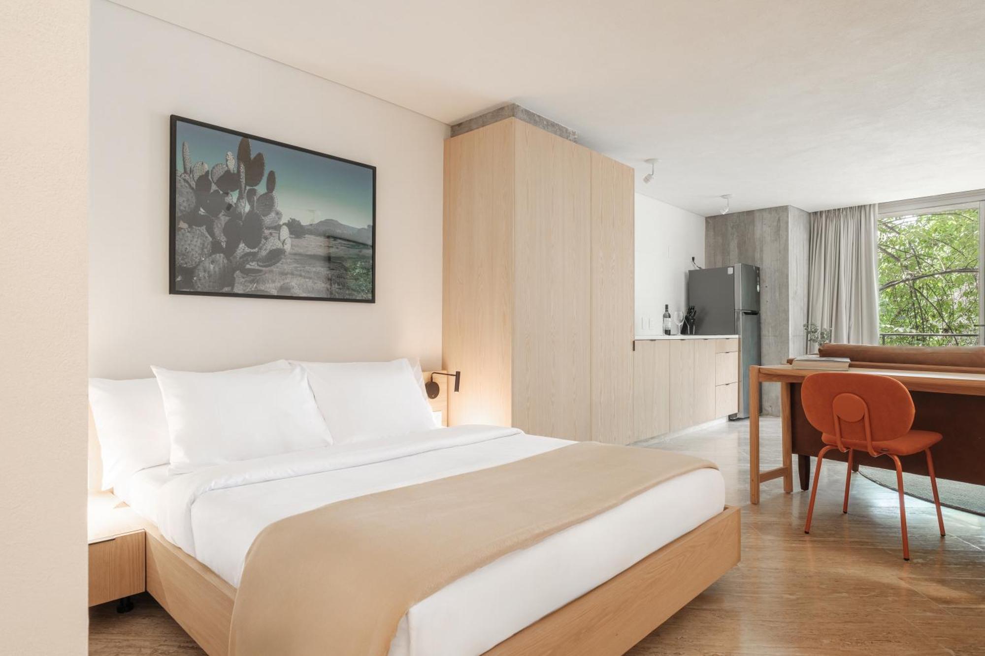 Estudio Deluxe con cama grande