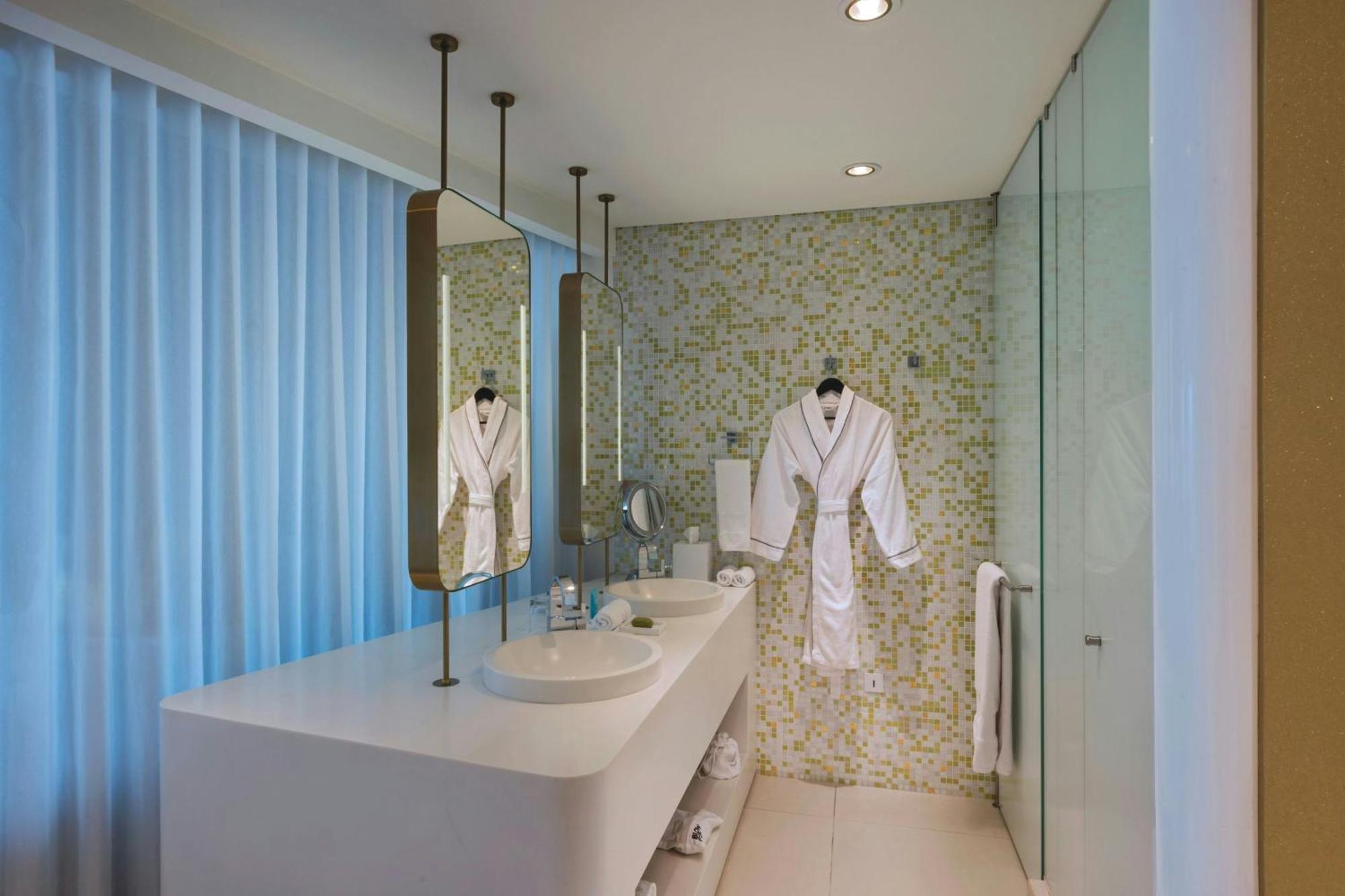Habitación Superior con 2 camas grandes - Planta superior