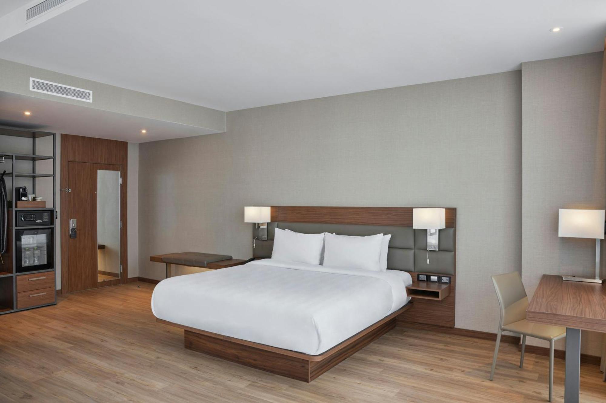 Suite Extragrande con 1 dormitorio, sofá cama y vistas a la ciudad