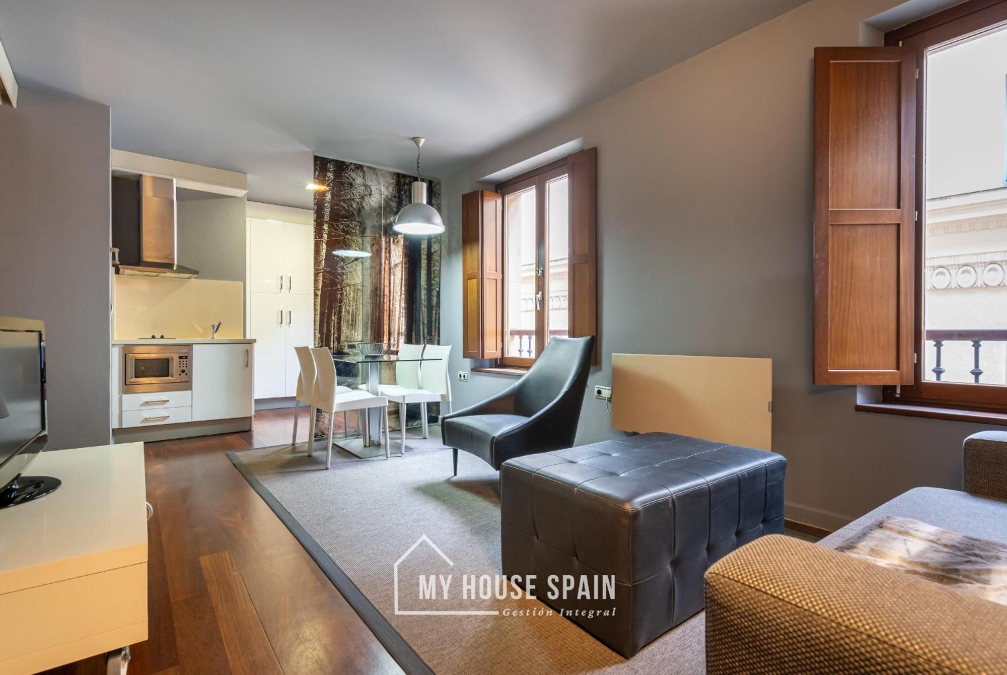 One-Bedroom Apartment,1650018056:JPEG