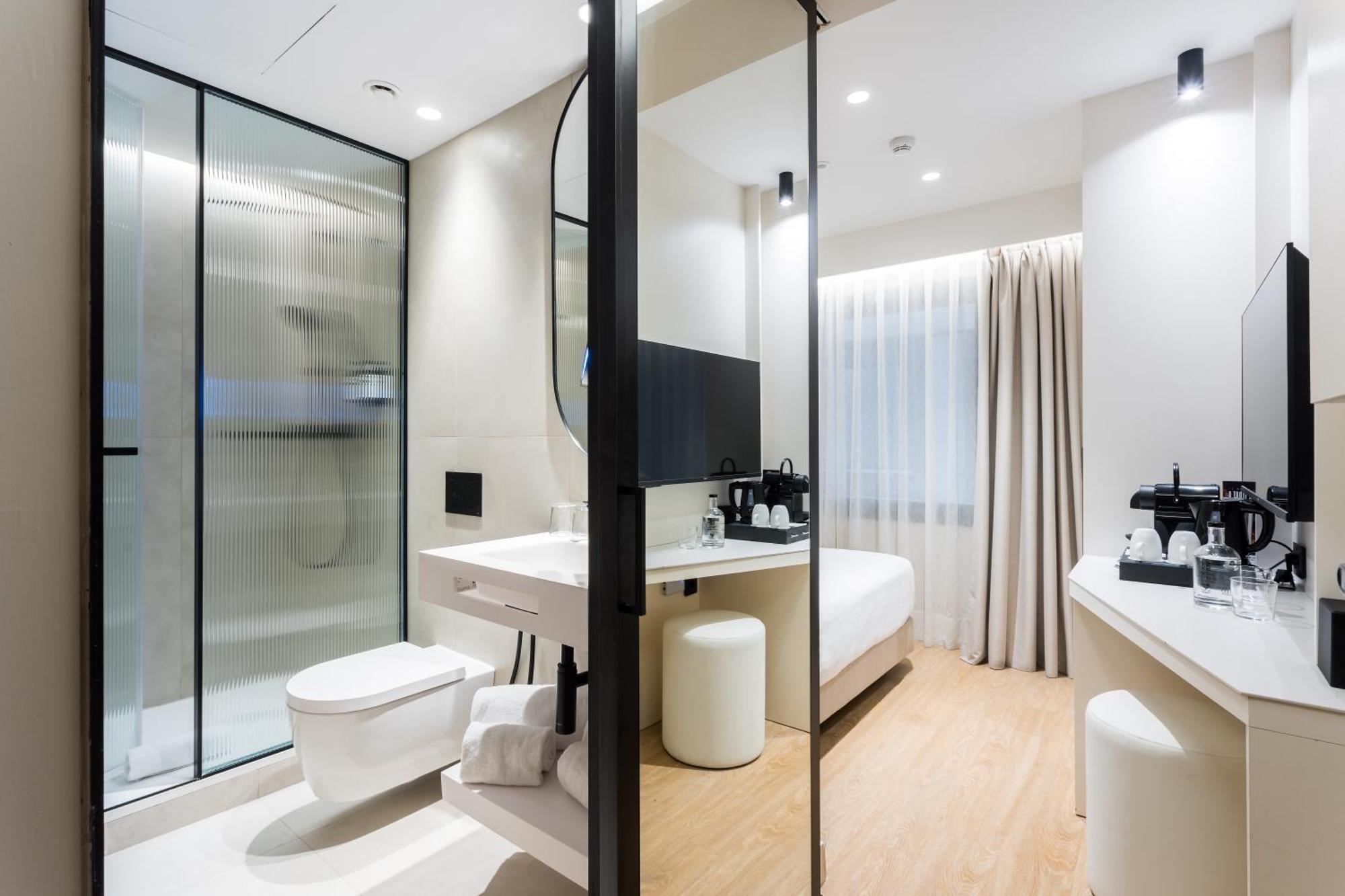 Basic Double Room,1651729785:JPEG