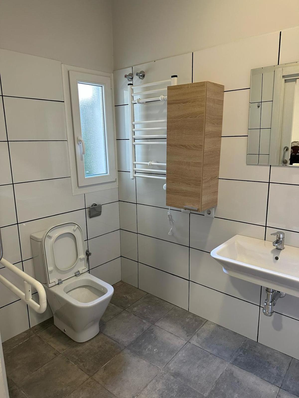 Quadruple Room Private External Bathroom,1659780403:JPEG