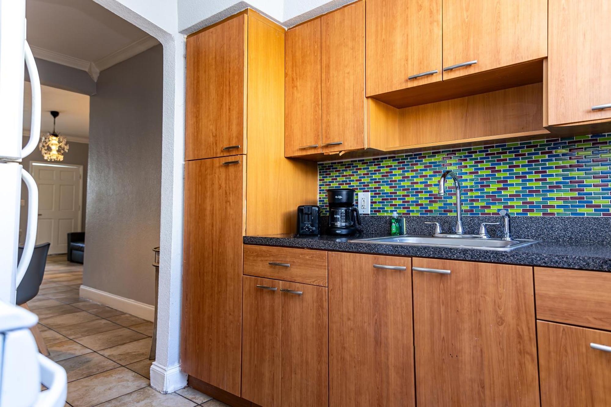 Suite de un dormitorio con 2 camas dobles grandes