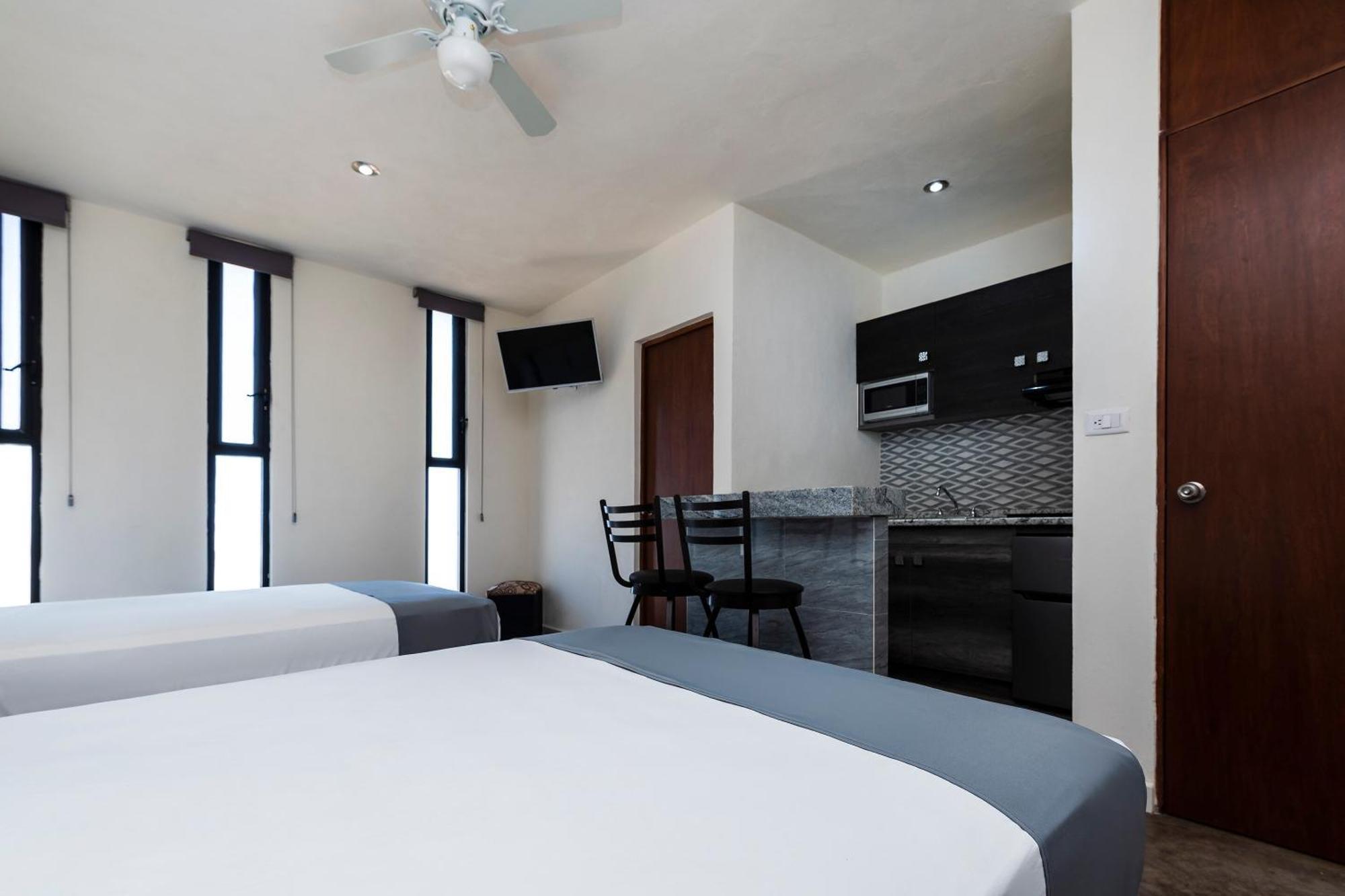 Deluxe Two beds