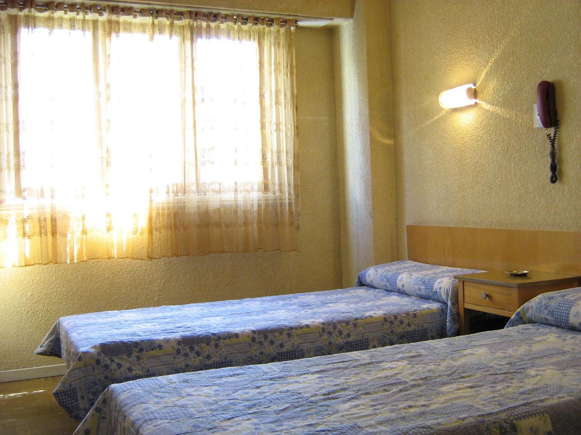 Habitación Individual Económica