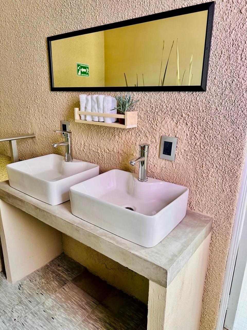 Habitación Doble Estándar con baño compartido