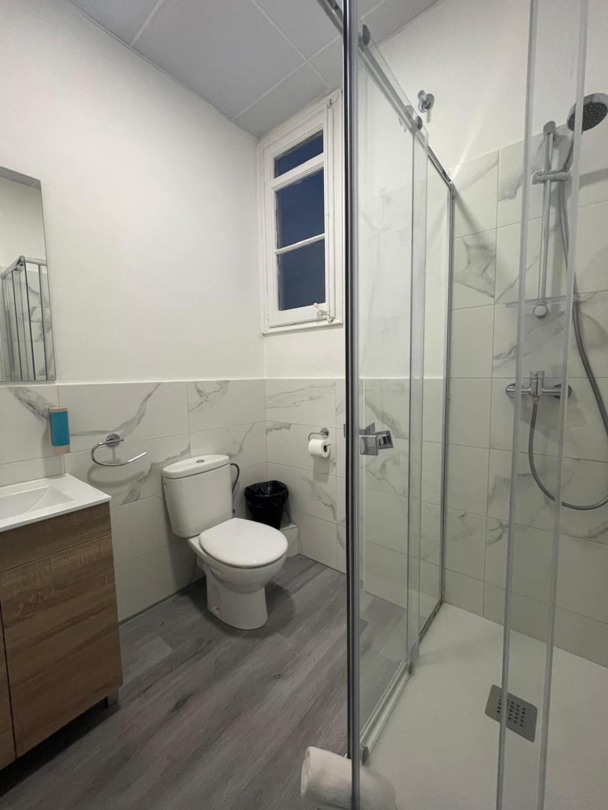 Habitación Doble Estándar con baño compartido