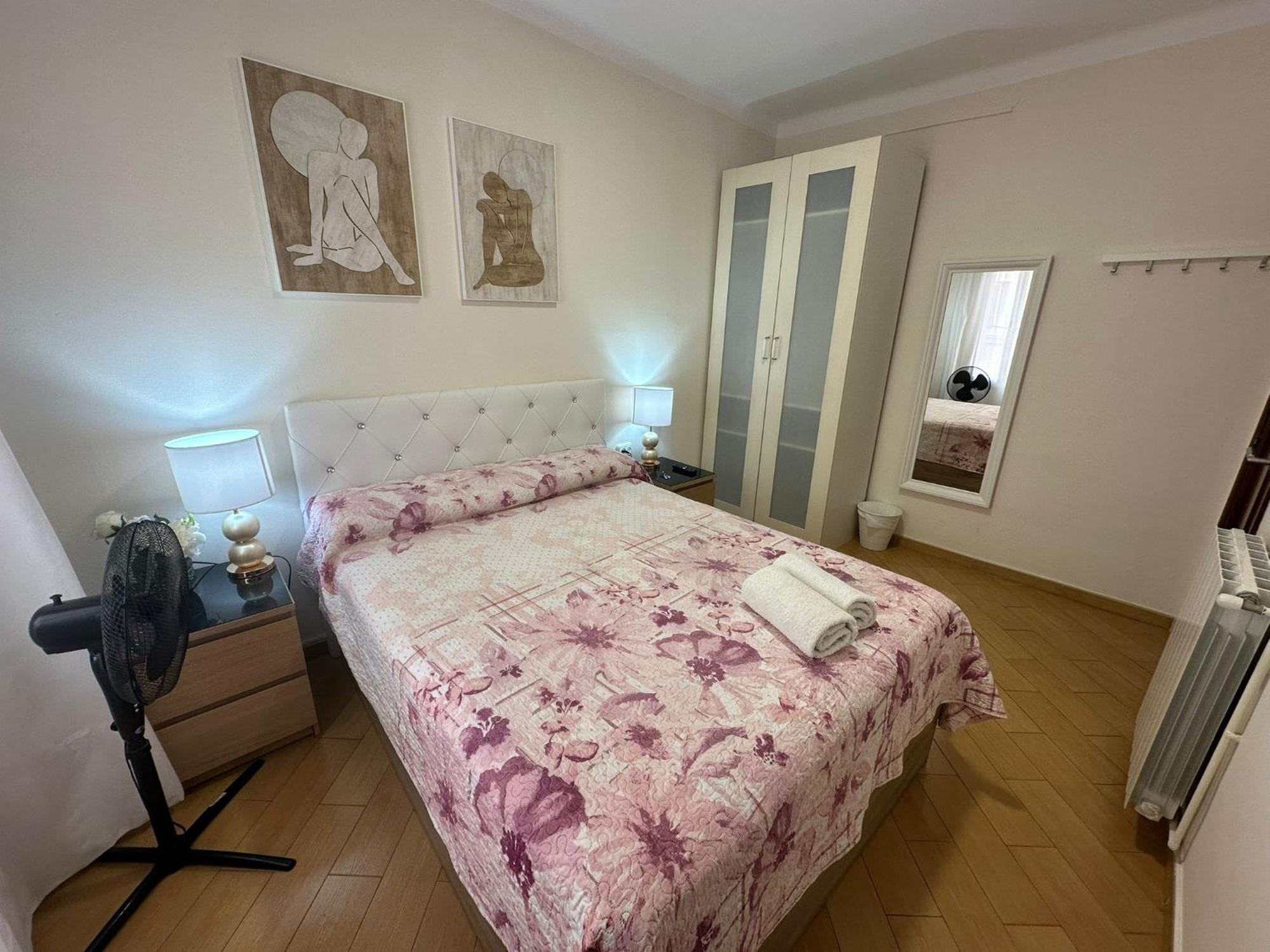 Habitación Individual Pequeña