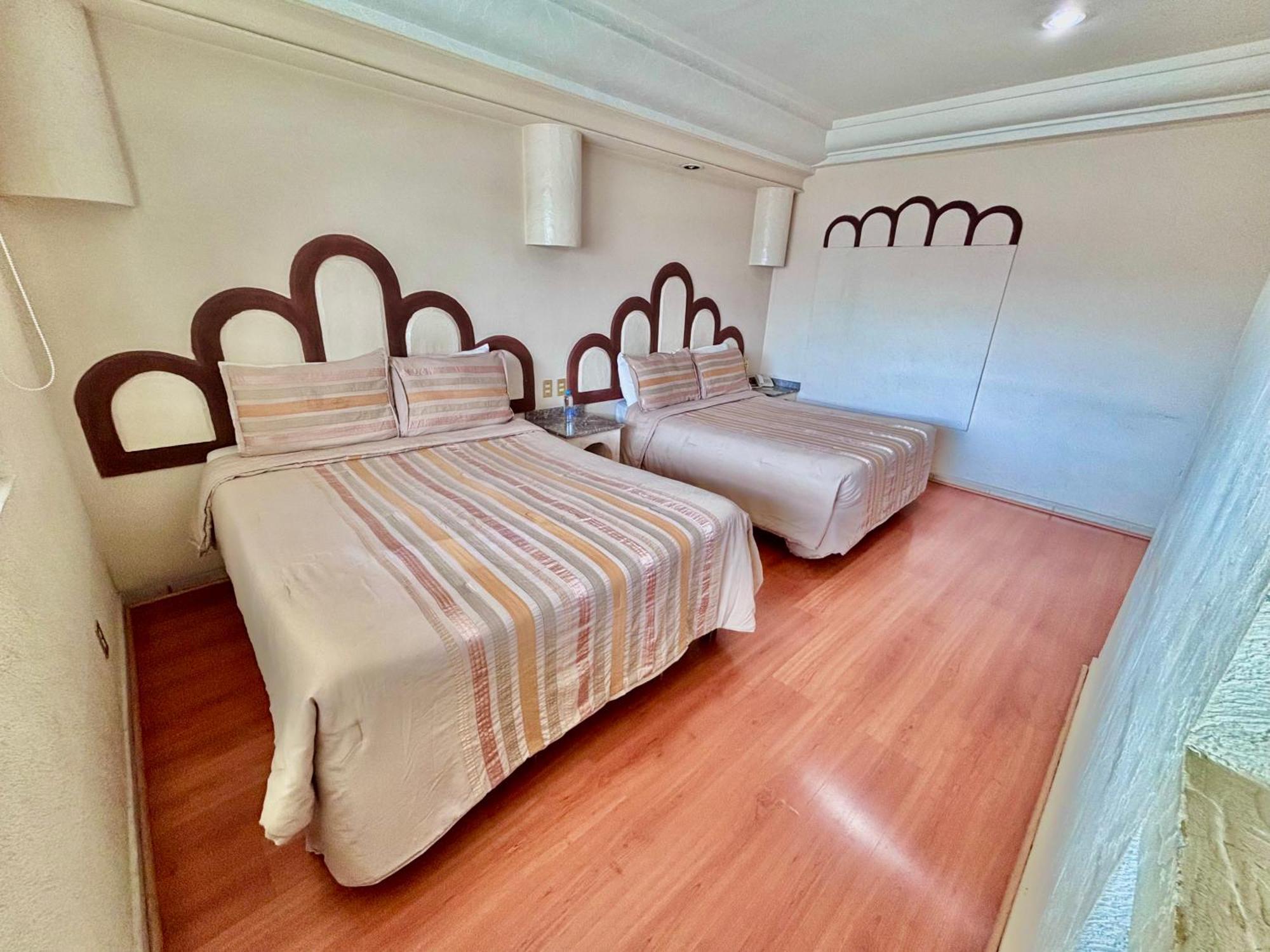Habitación Doble - 2 camas dobles