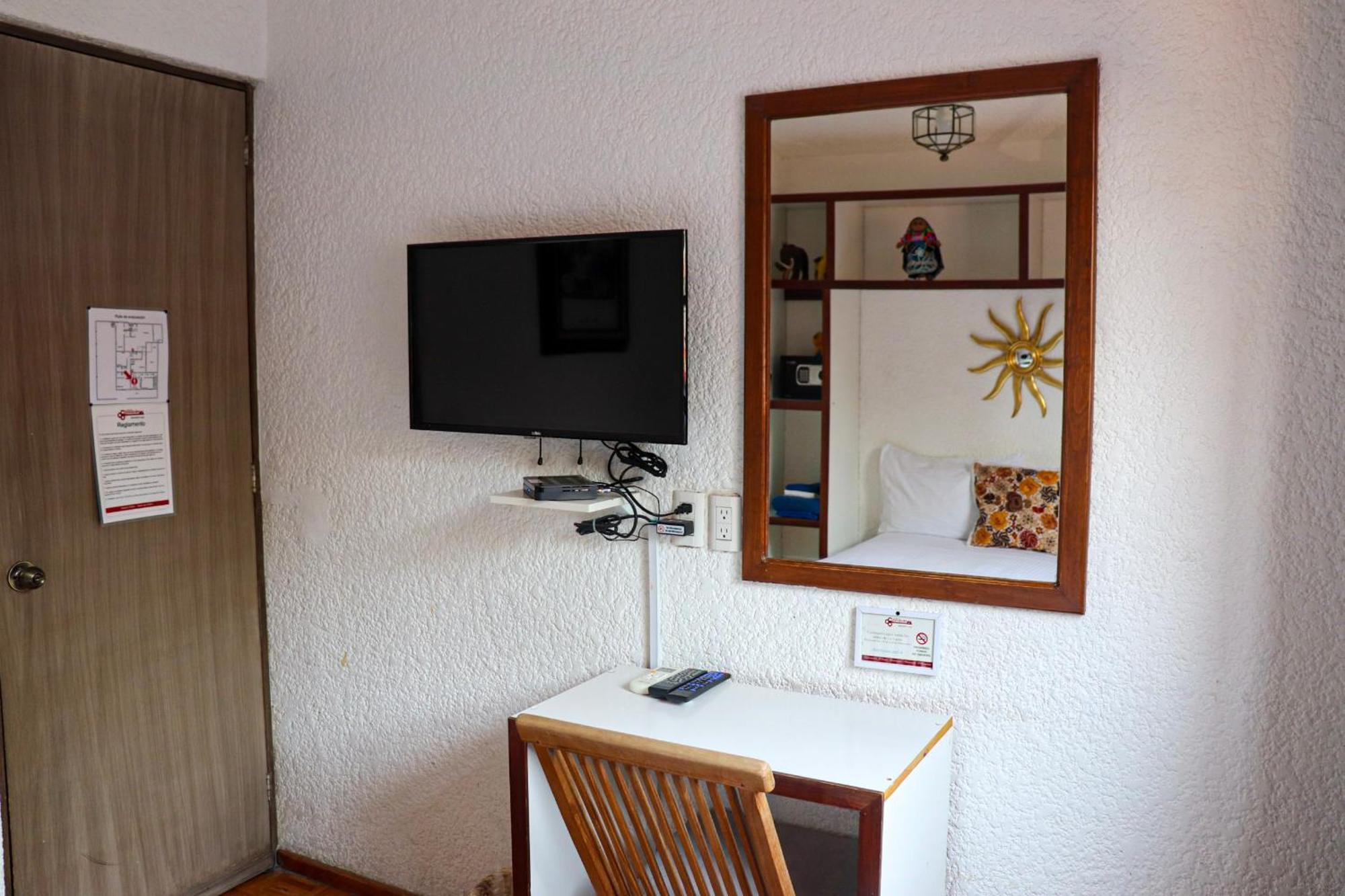 Habitación Doble Estándar con baño compartido