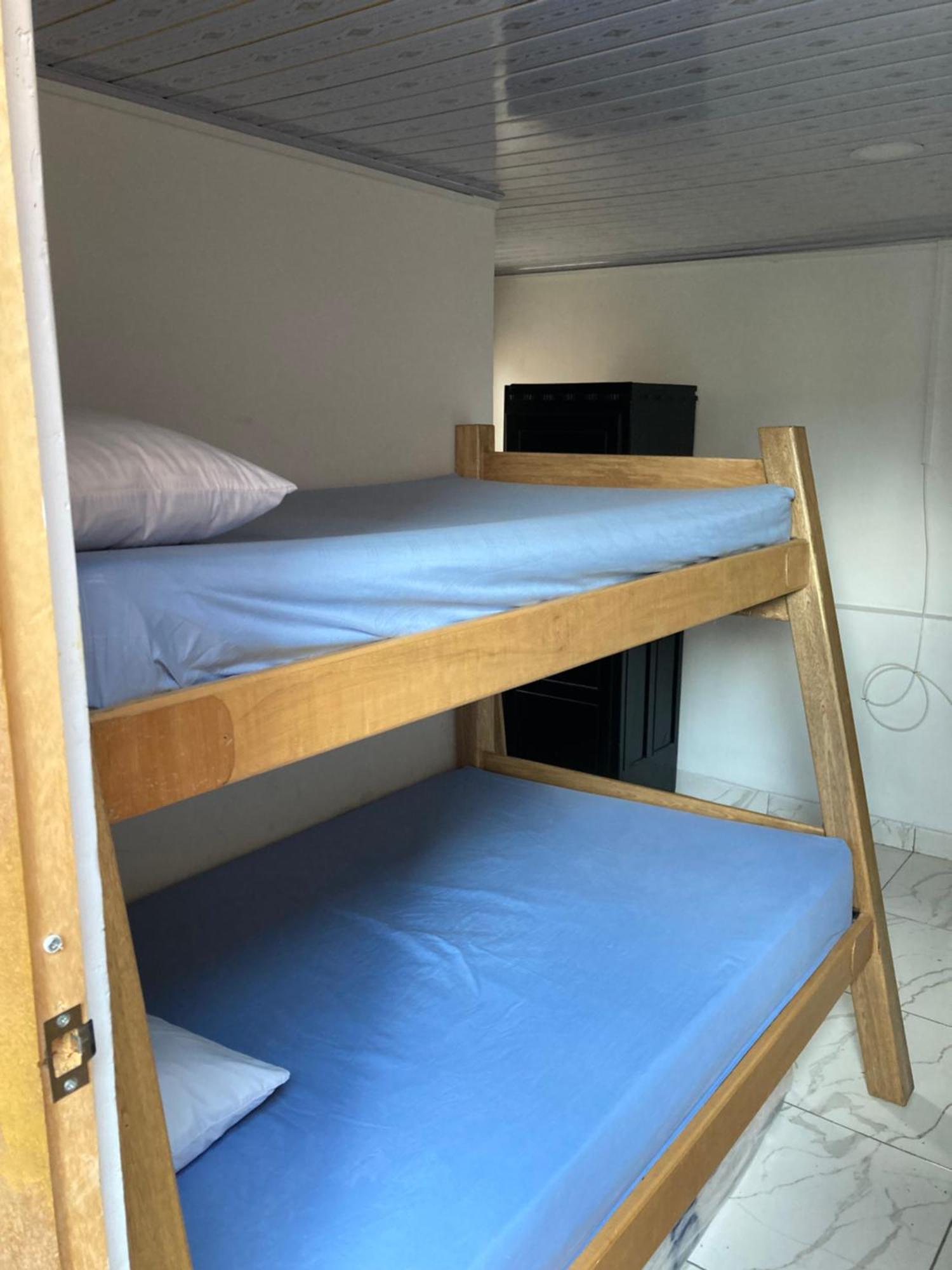 Habitación Familiar con baño privado