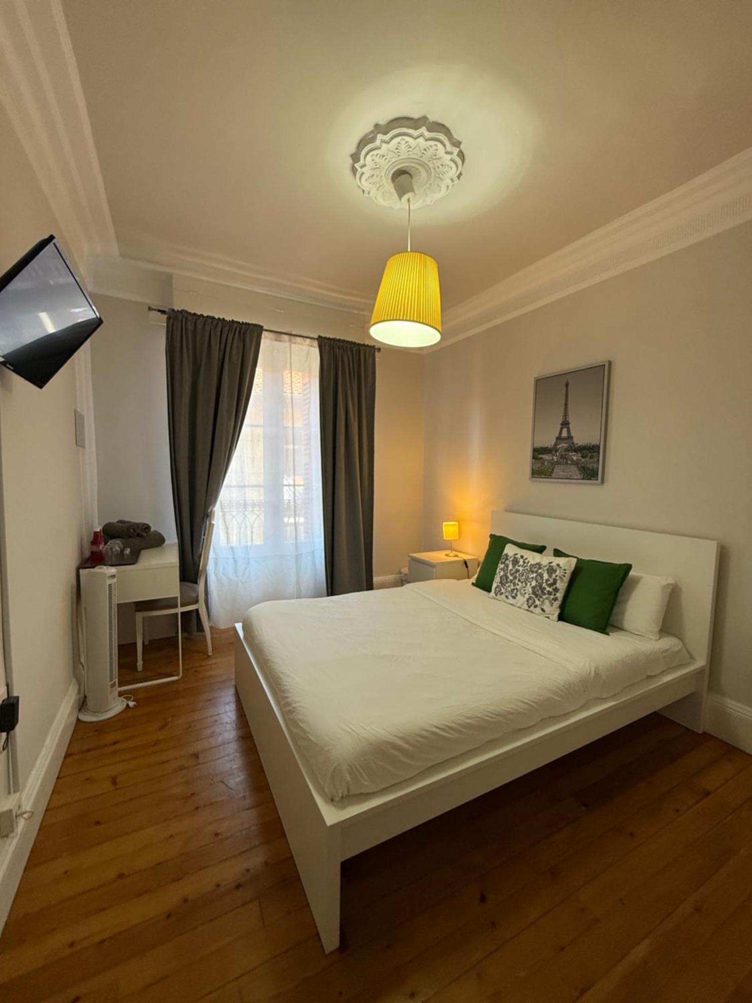 Habitación Doble con baño compartido