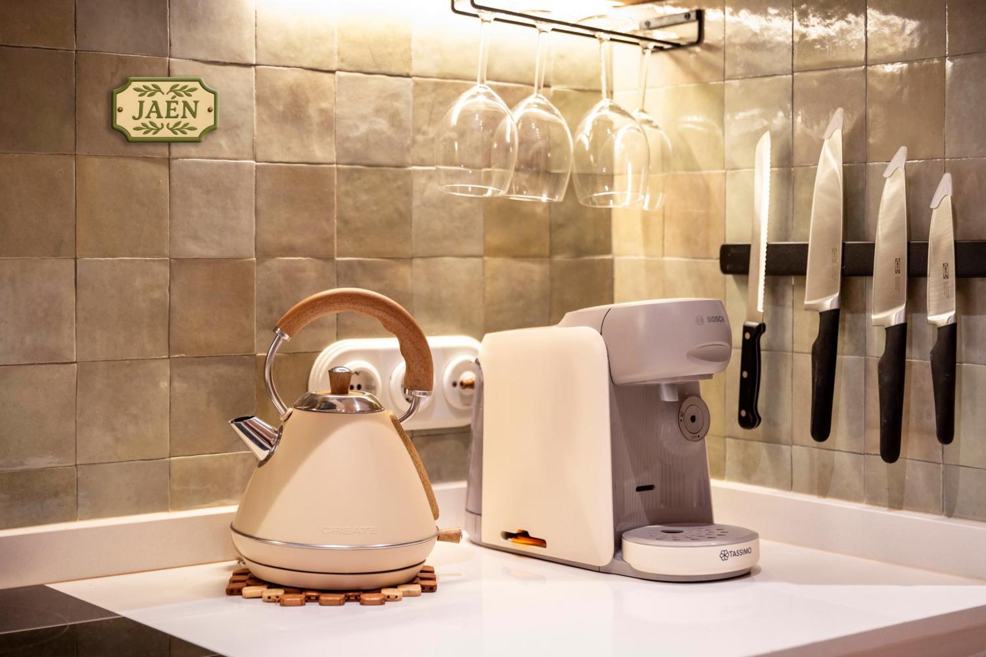 Typical Apartment Jaen,1694870409:JPEG