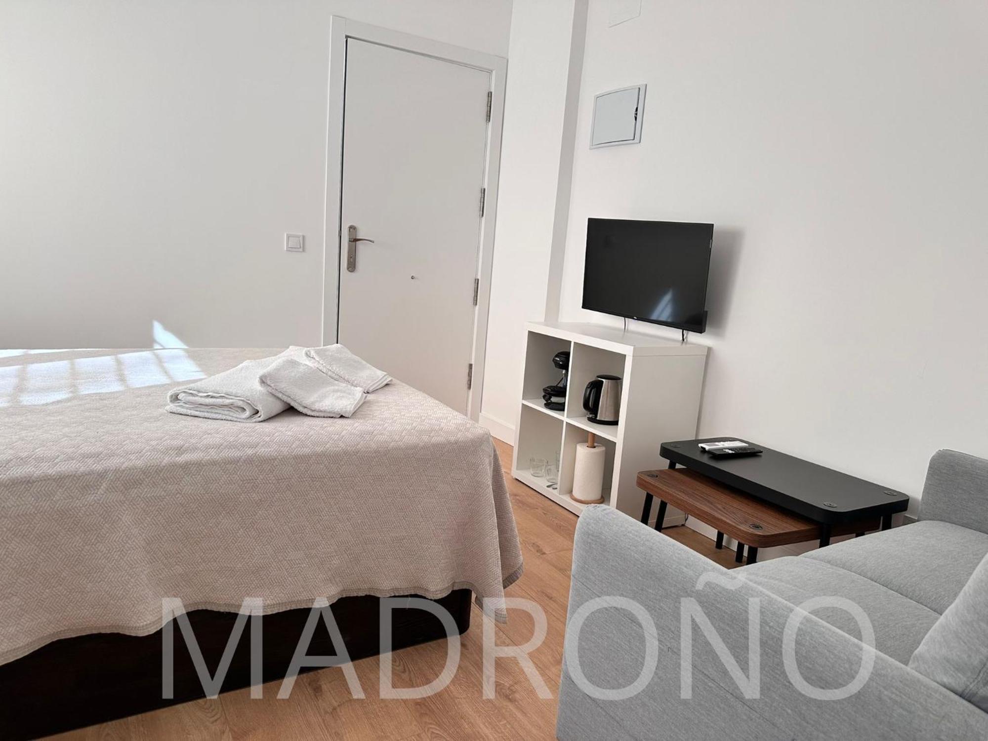 Double Room,1708363663:JPEG