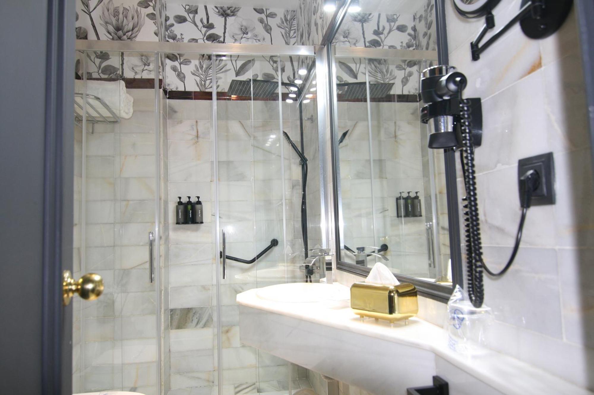Habitación Familiar (2 adultos y 2 niños)