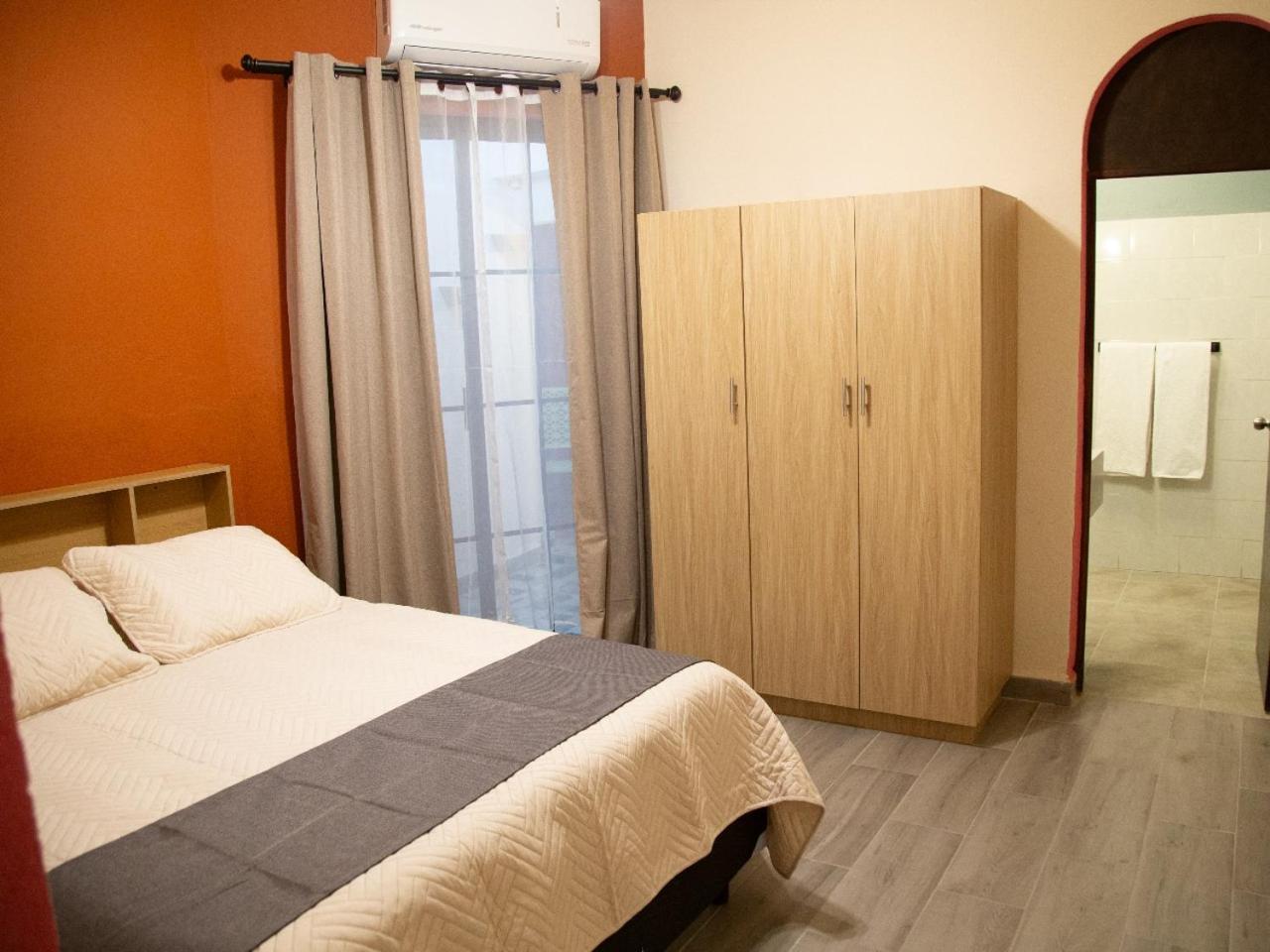 Estudio Deluxe con cama grande