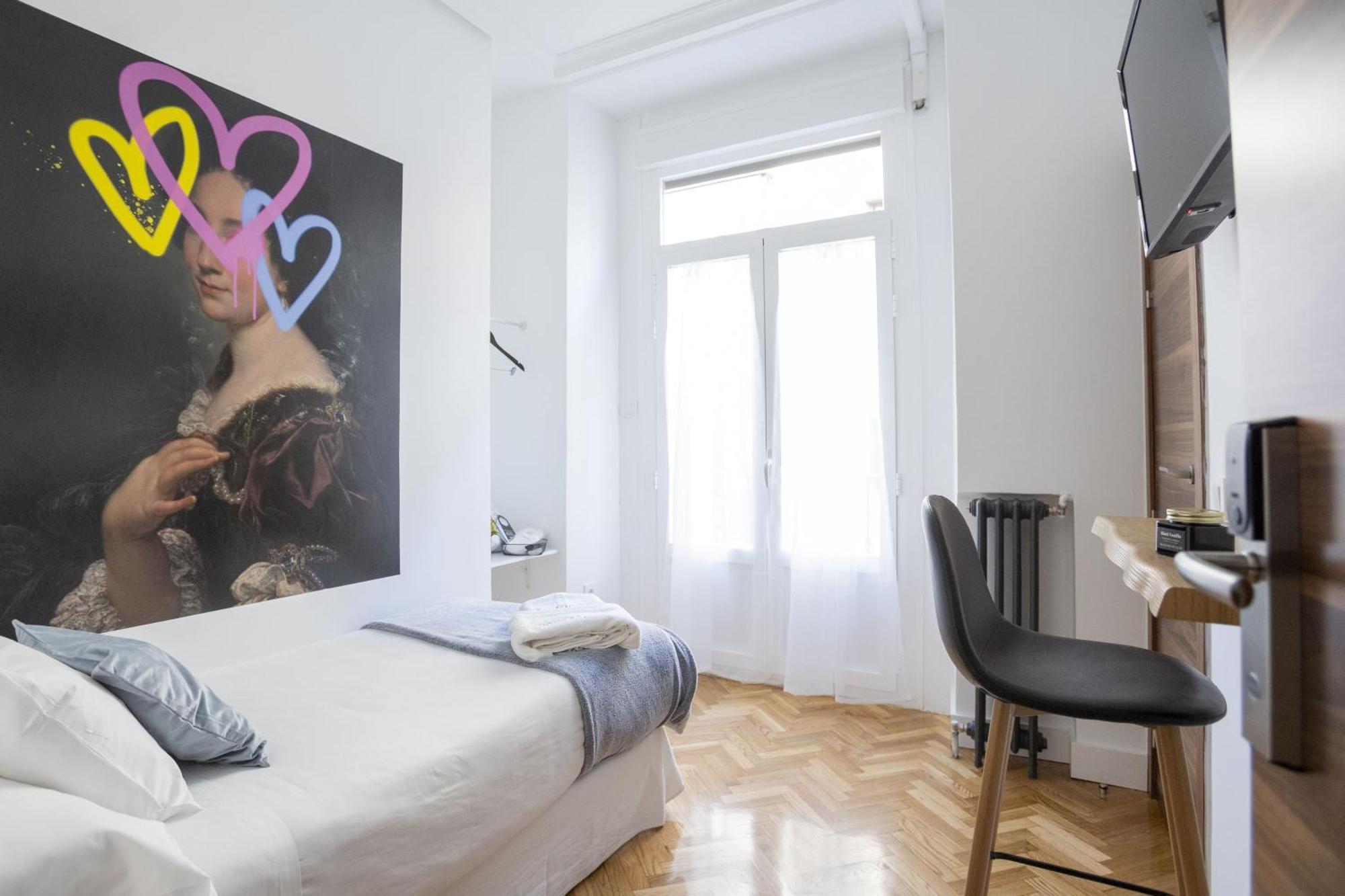 Single Room,1739403174:JPEG