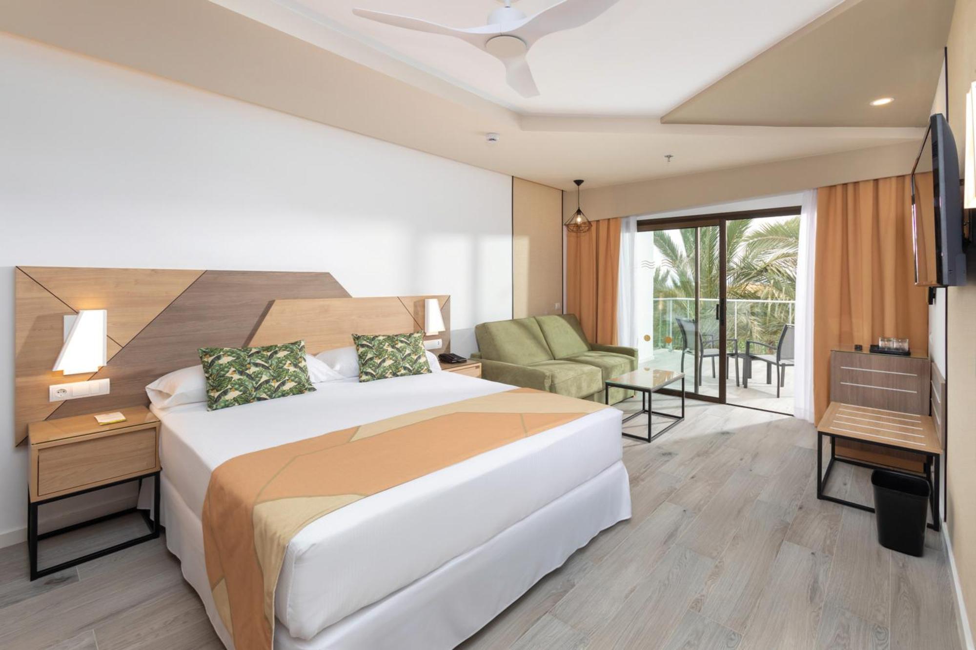 Two Bedroom Family Room,1740687860:JPEG