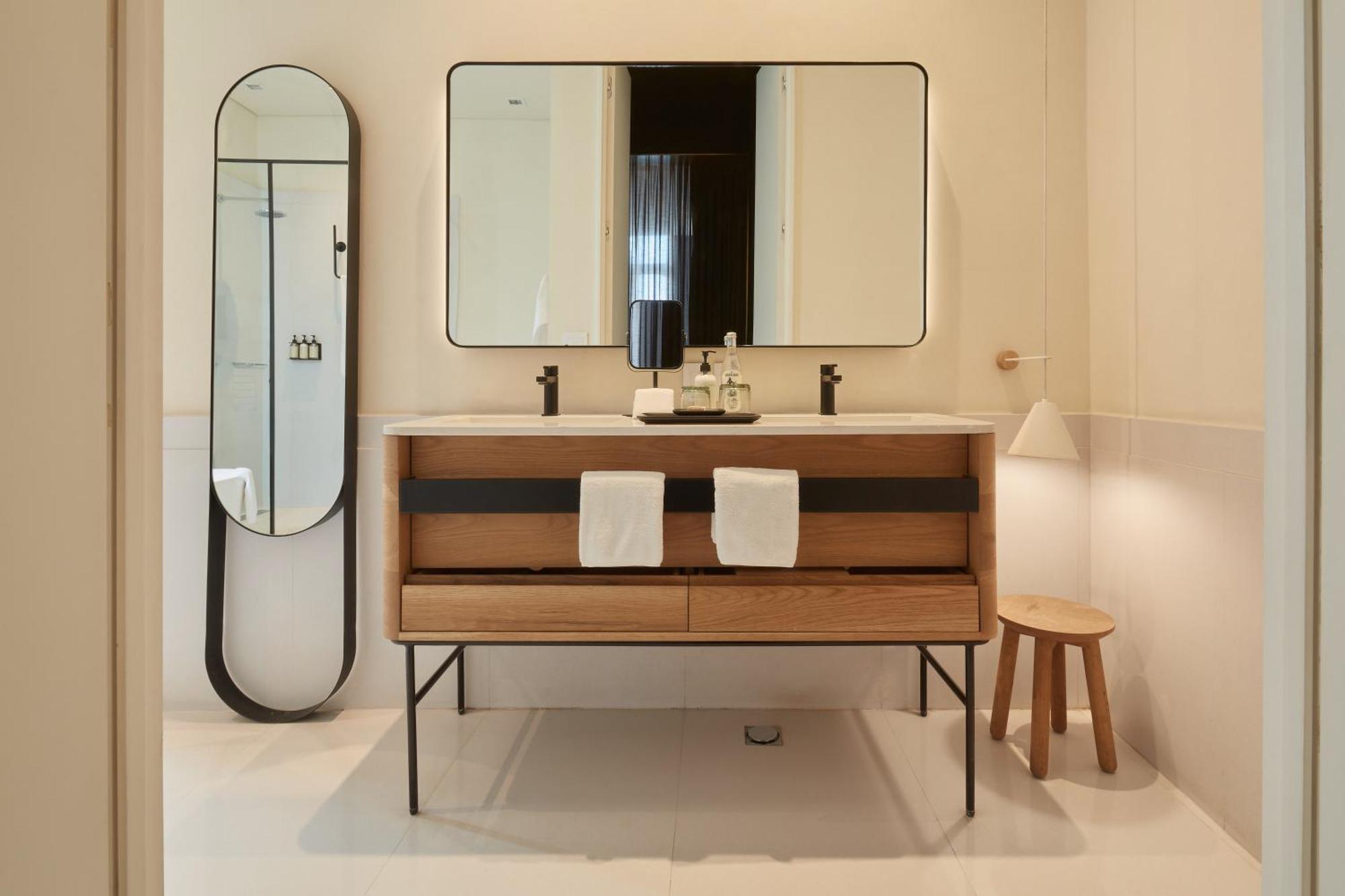 Suite de 1 dormitorio con balcón - 1 cama extragrande
