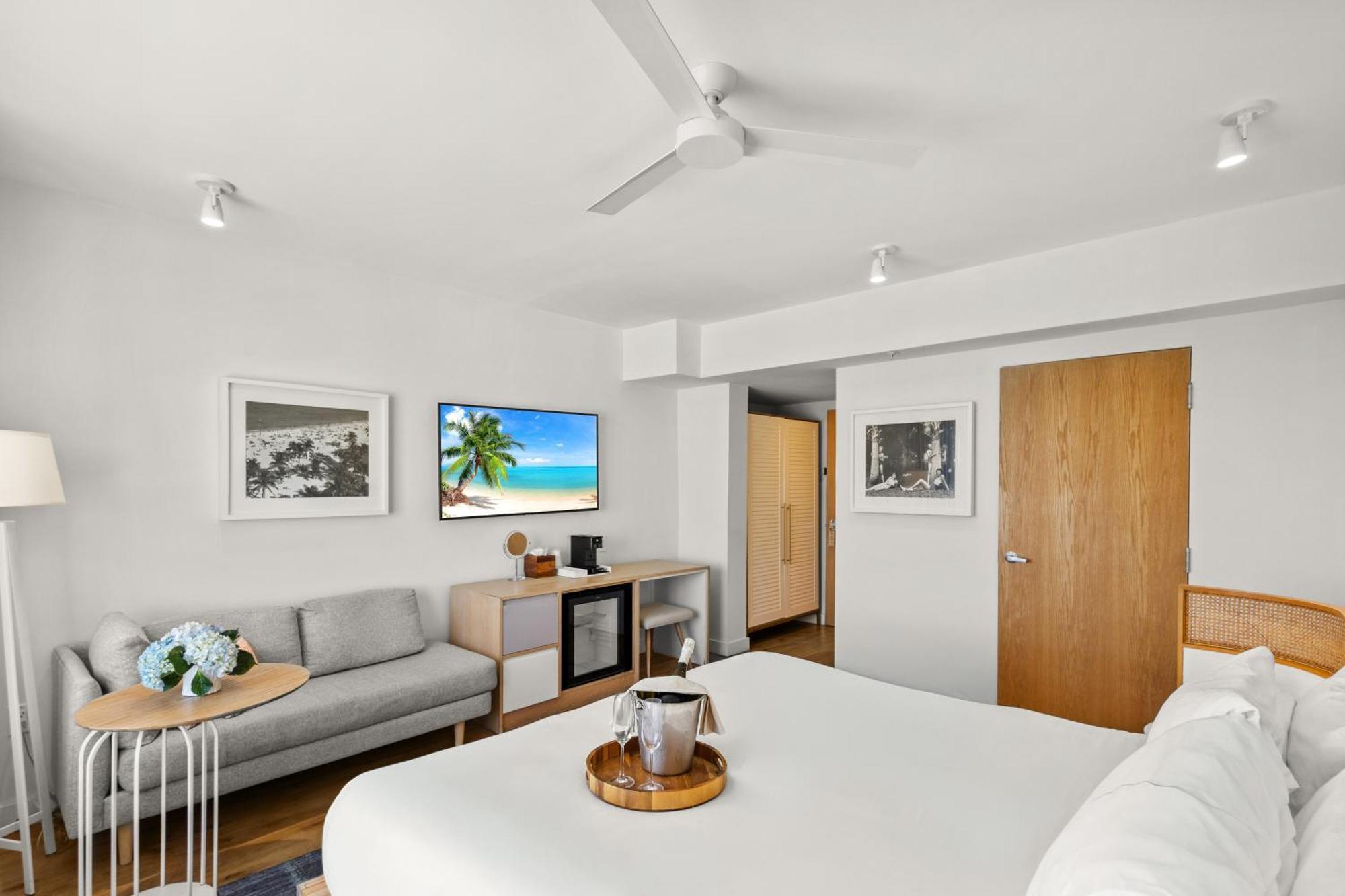 Habitación con vistas a la piscina - Cama extragrande