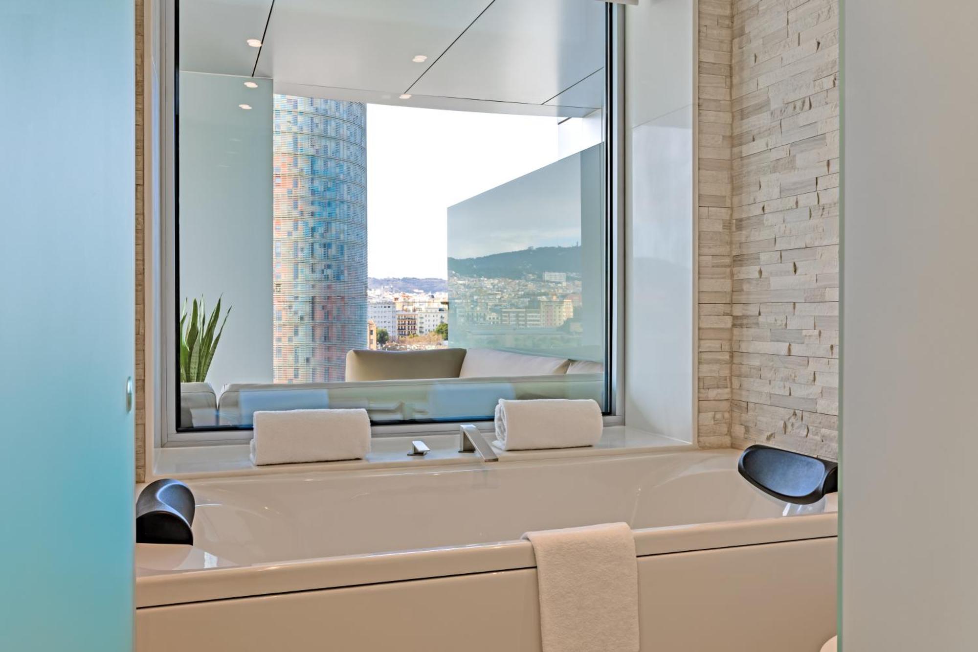 Suite Deluxe con bañera de hidromasaje