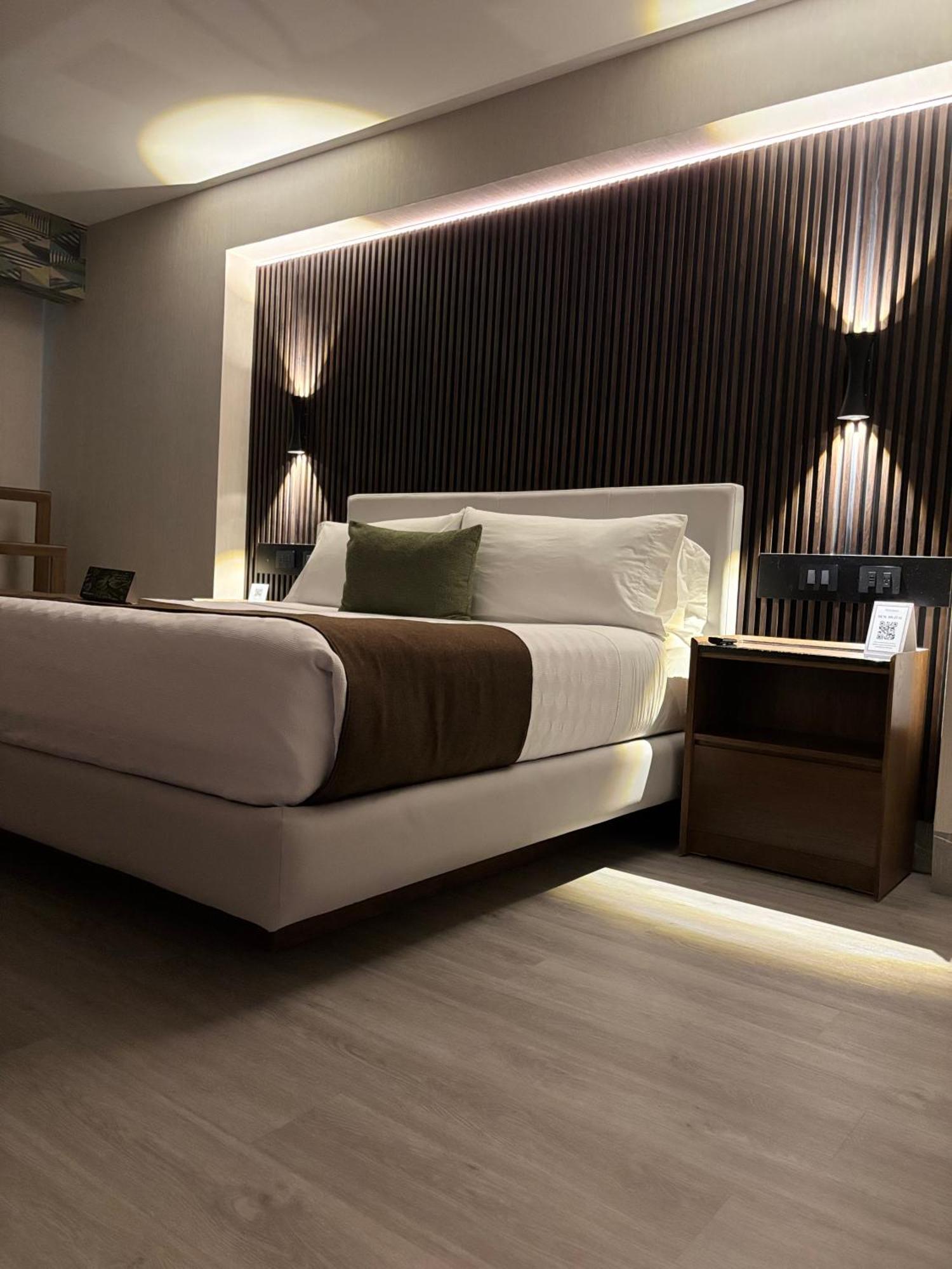 Standard Room,1758559931:JPEG