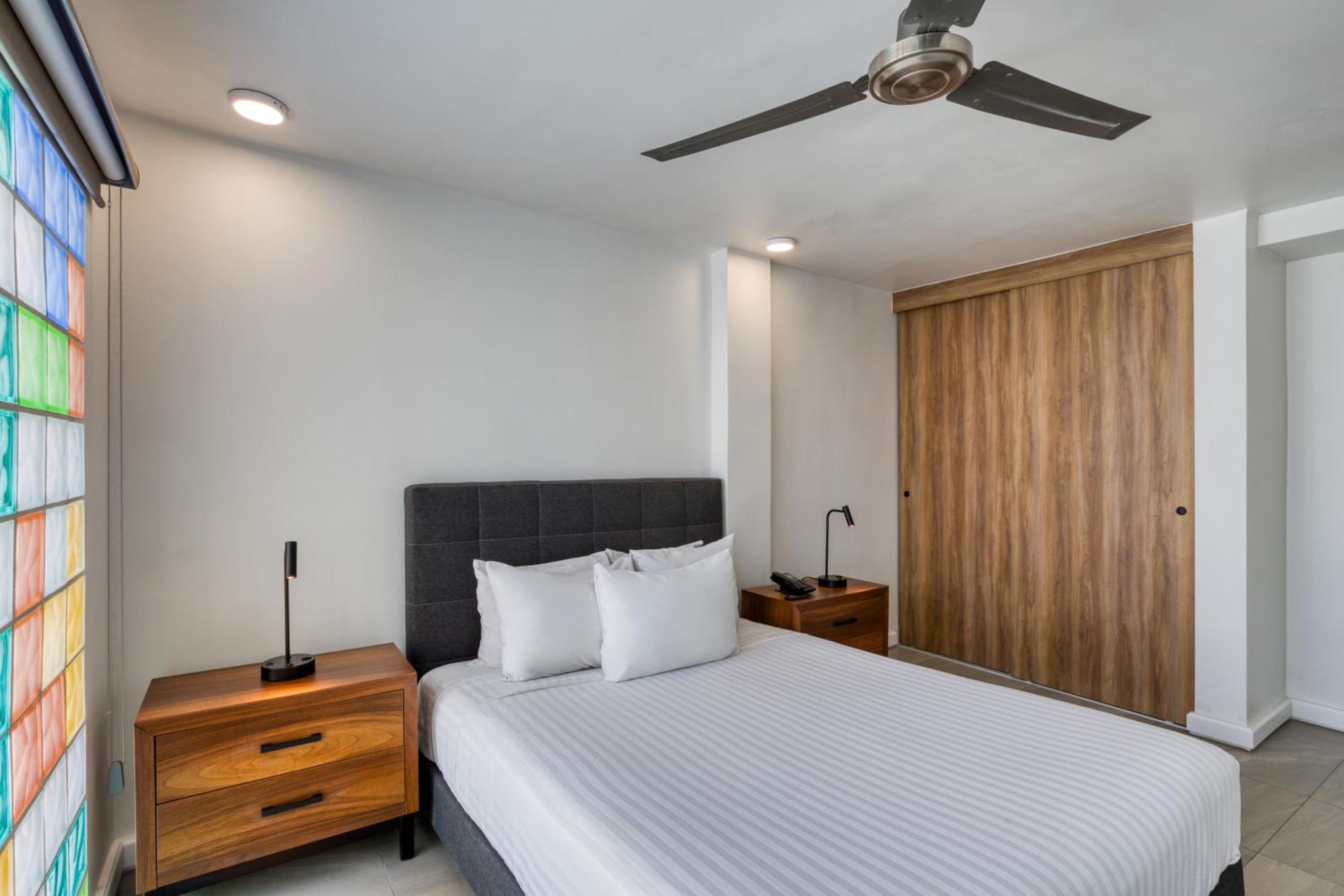 2 Queen Beds, 2 Bedroom Apartment