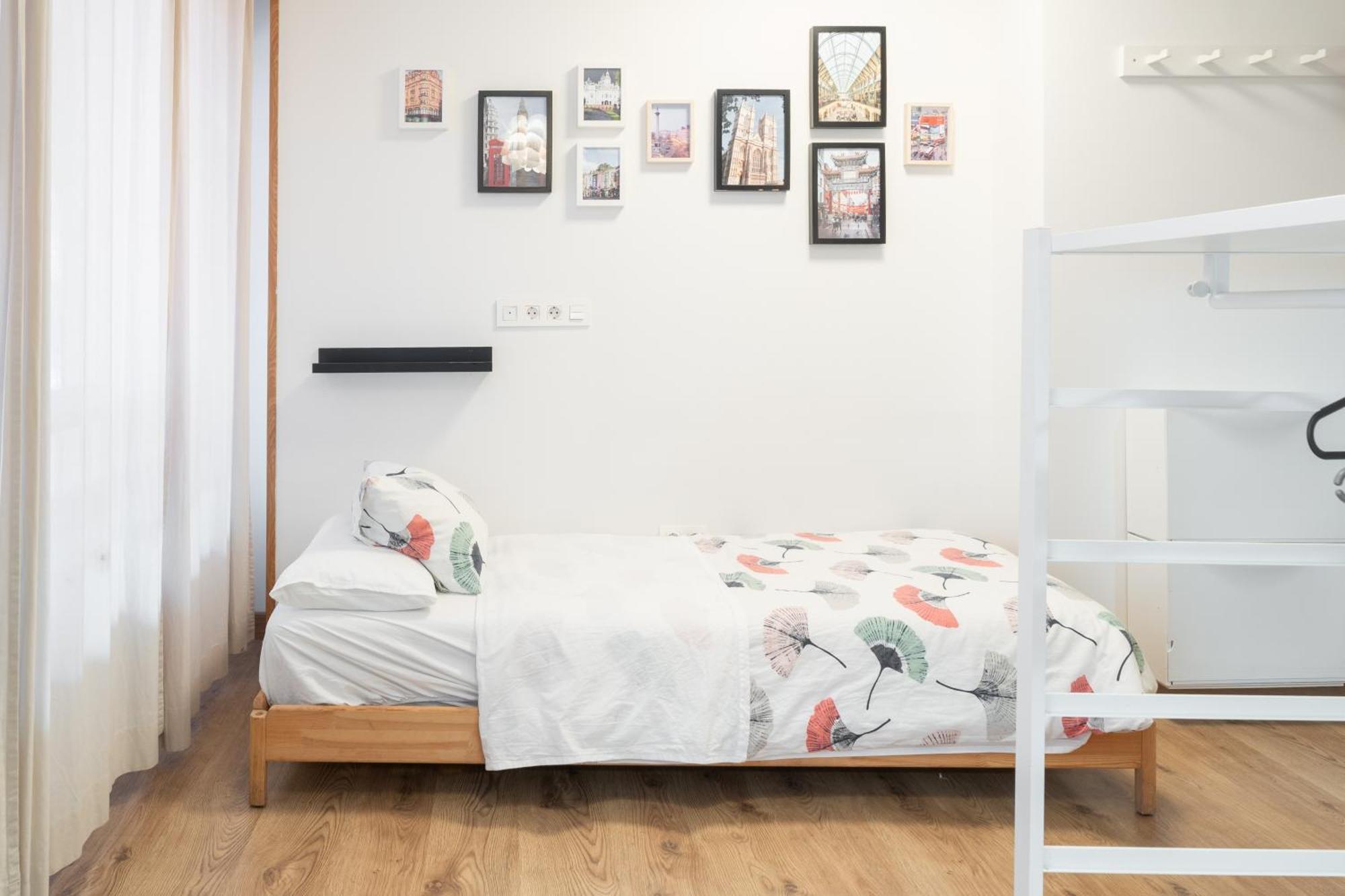 Habitación Triple con vistas a la ciudad