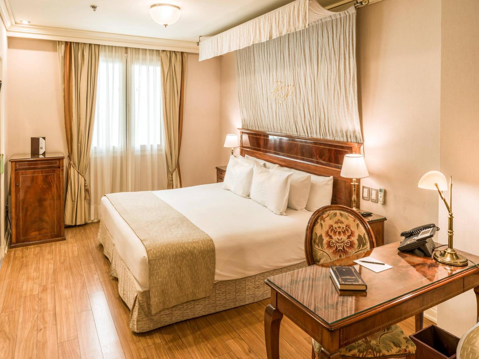 Melia Room King Bed,1770470309:JPEG