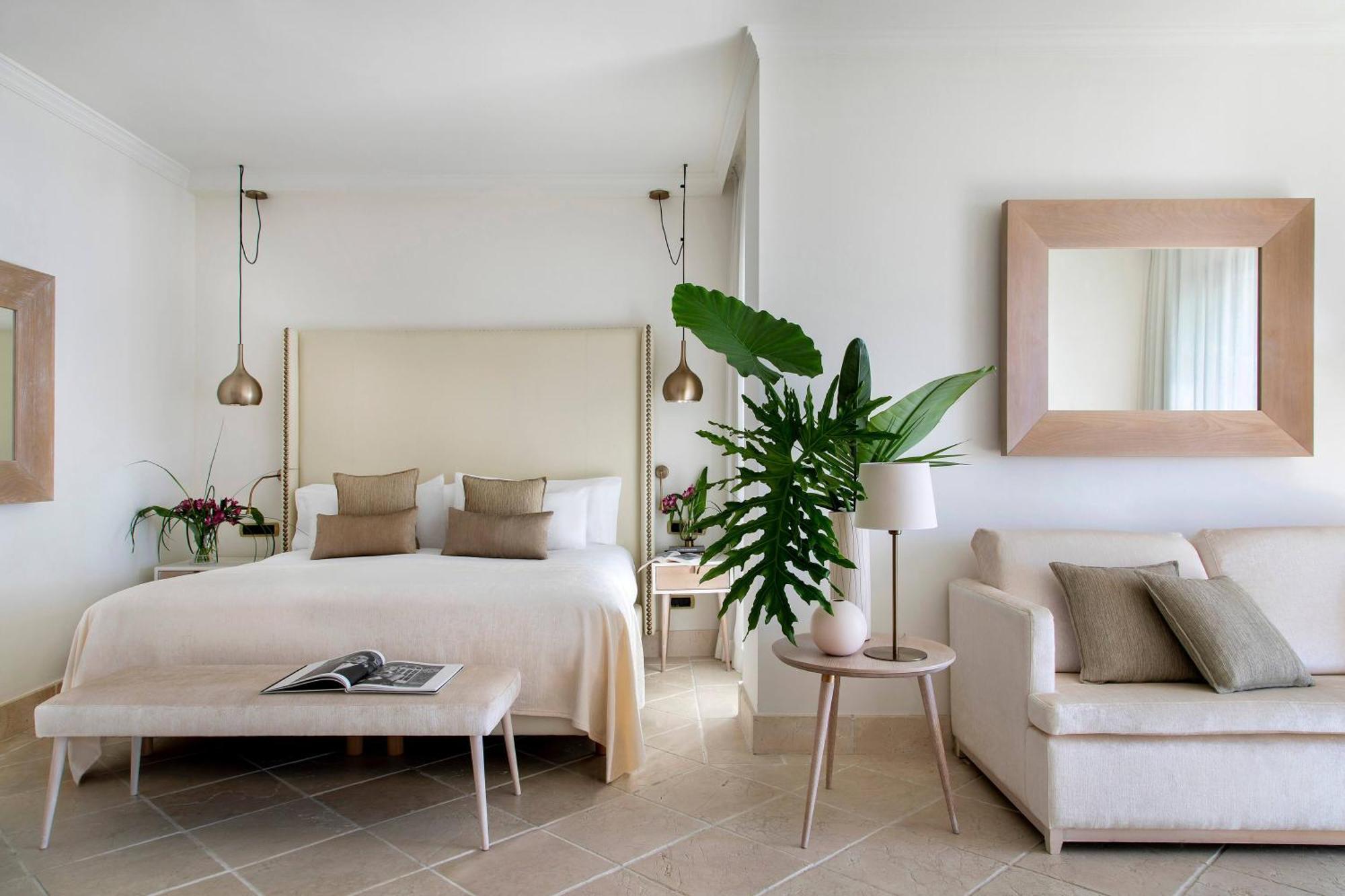 Suite Royal Ocean Red Level