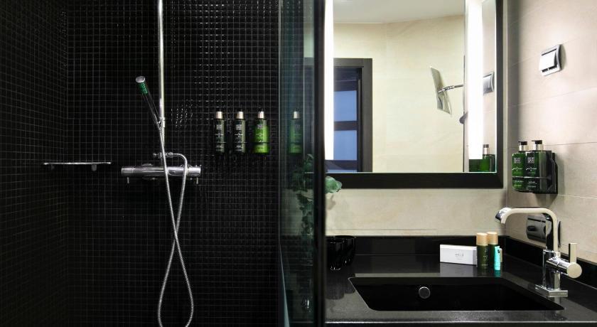 Suite The Level con terraza
