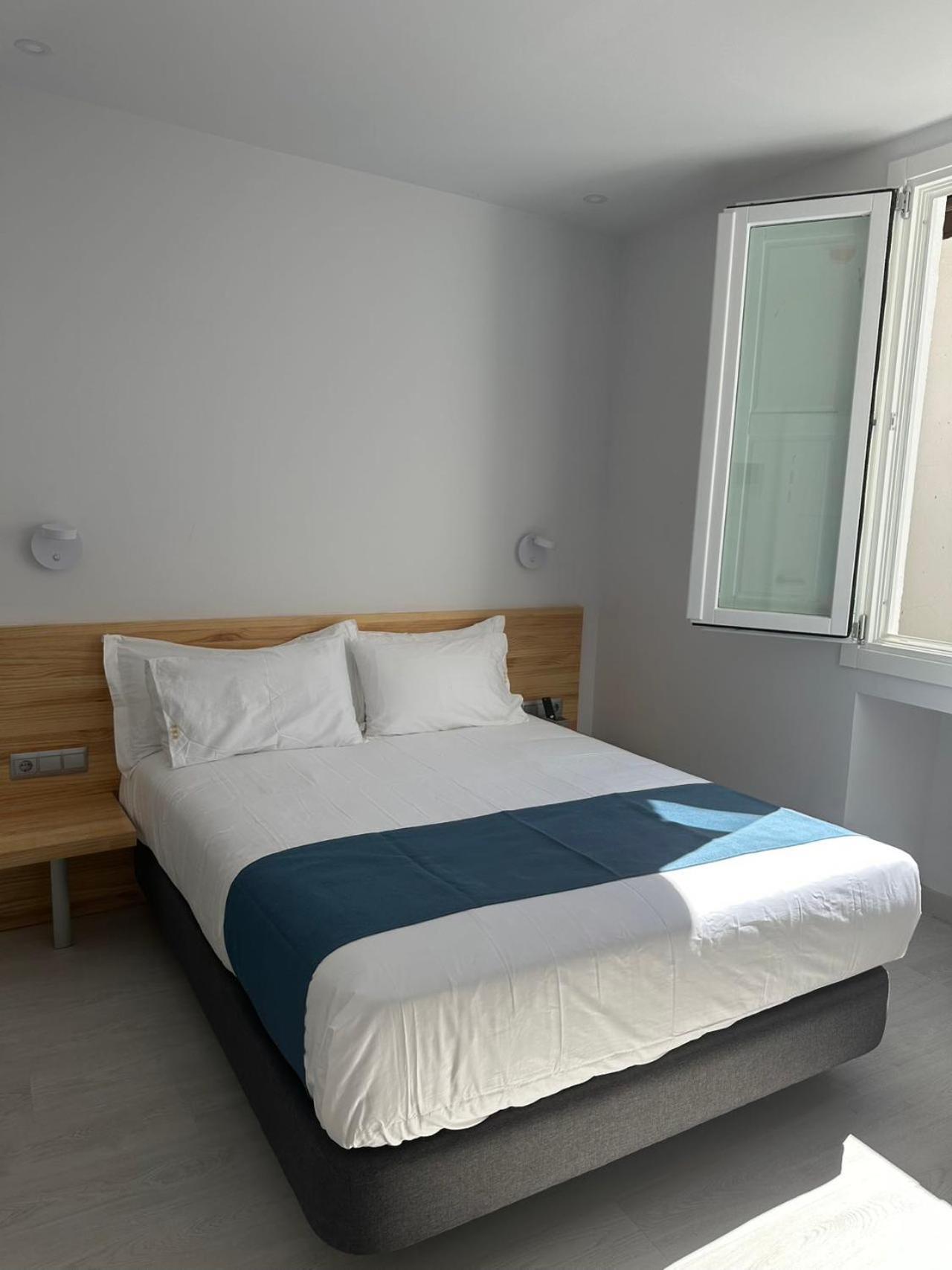 Habitación Doble con baño privado