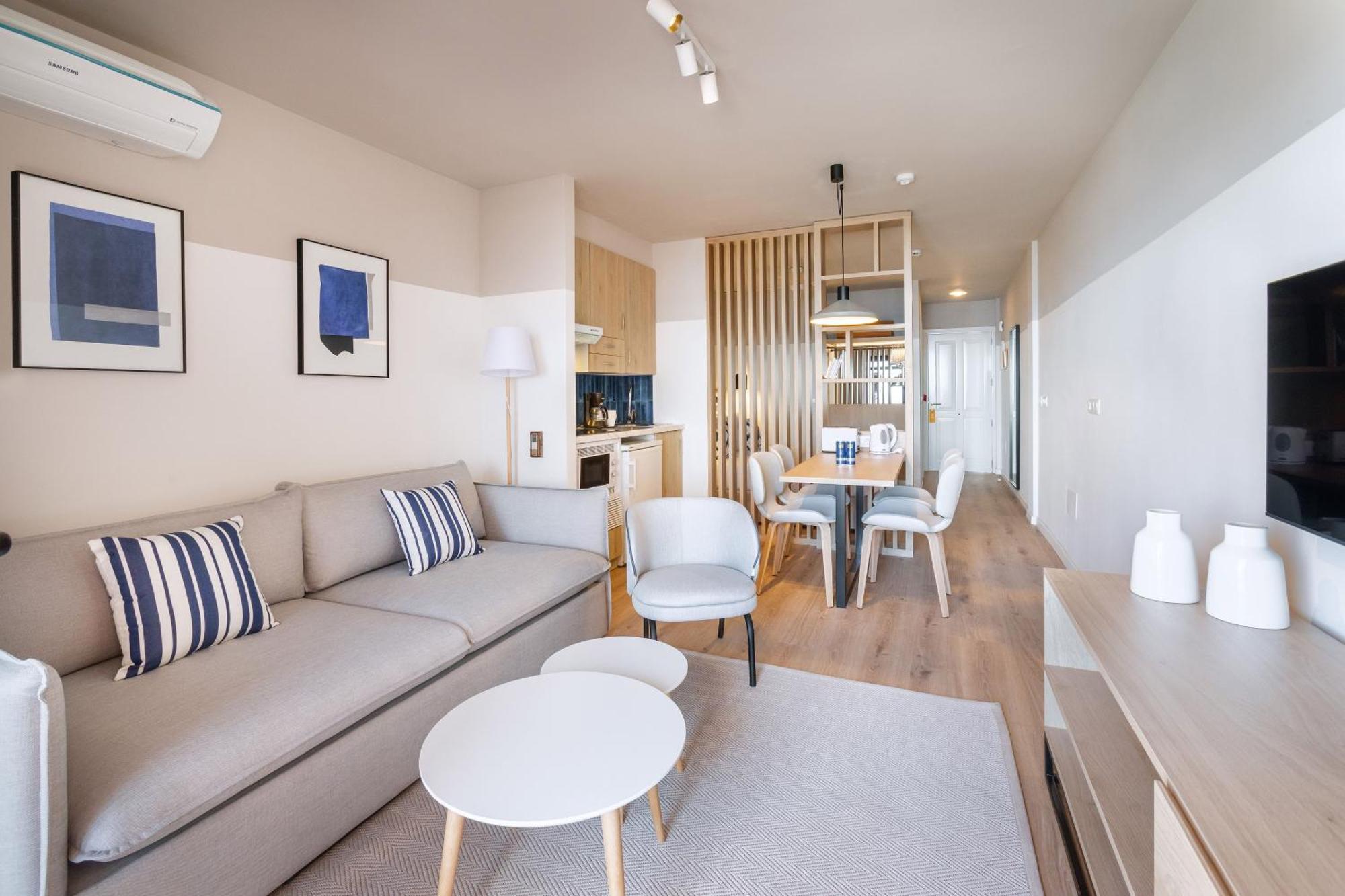 Estudio Premium Xtra con vistas al mar