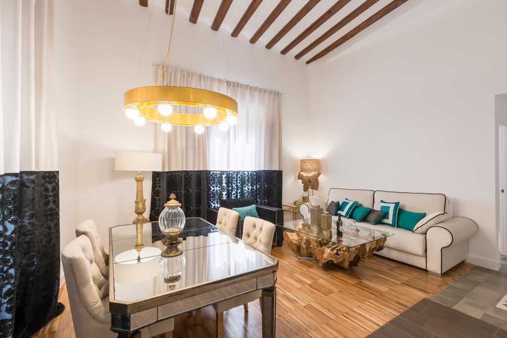 Apartamento Superior de 2 dormitorios con vistas a la Alhambra