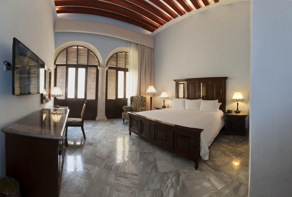 Suite con cama extragrande