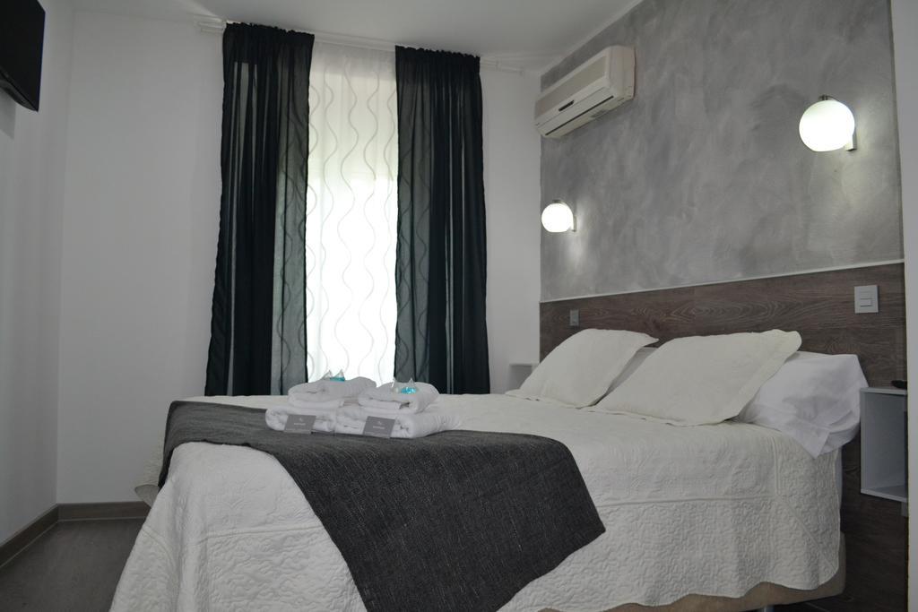 Deluxe Double with Balcony,255507517:JPEG