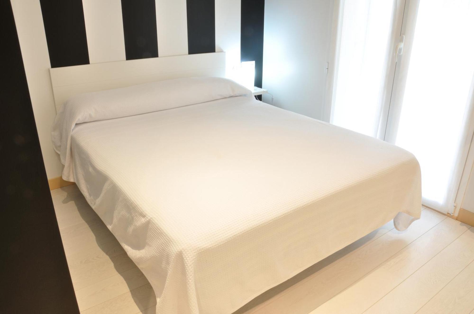 Double Room,1580600473:JPEG