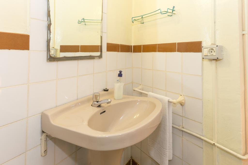 Habitación Doble Económica con baño compartido