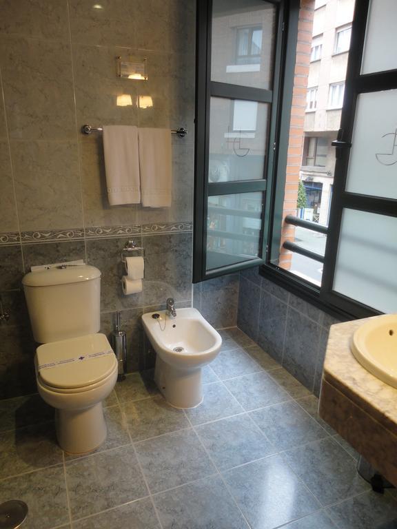 Double or Twin Room,709402123:JPEG