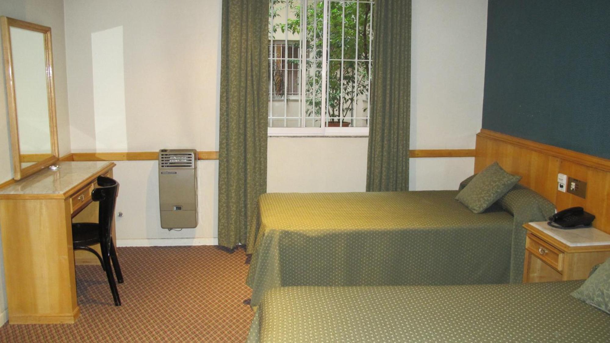 Habitación Quíntuple (5 adultos)
