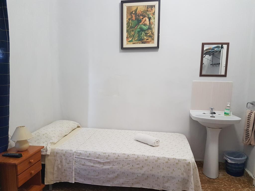 Habitación Doble Estándar con baño compartido