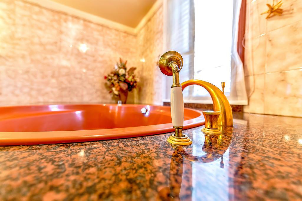 Habitación Doble Económica con baño compartido - 2 camas