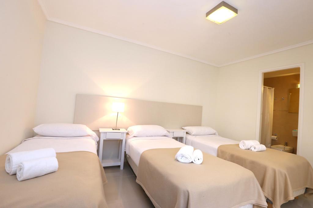 Economy Triple Room,1267962838:JPEG