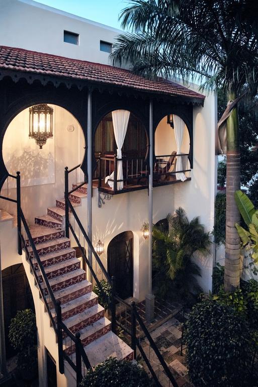 Habitación con balcón