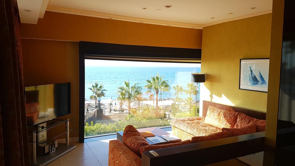 Suite Banús con vistas al mar